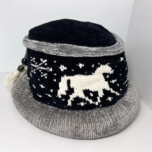 Ouisha,S, 100% viscose Chenille moonlight winter‘s horse scenery beaded tassel.